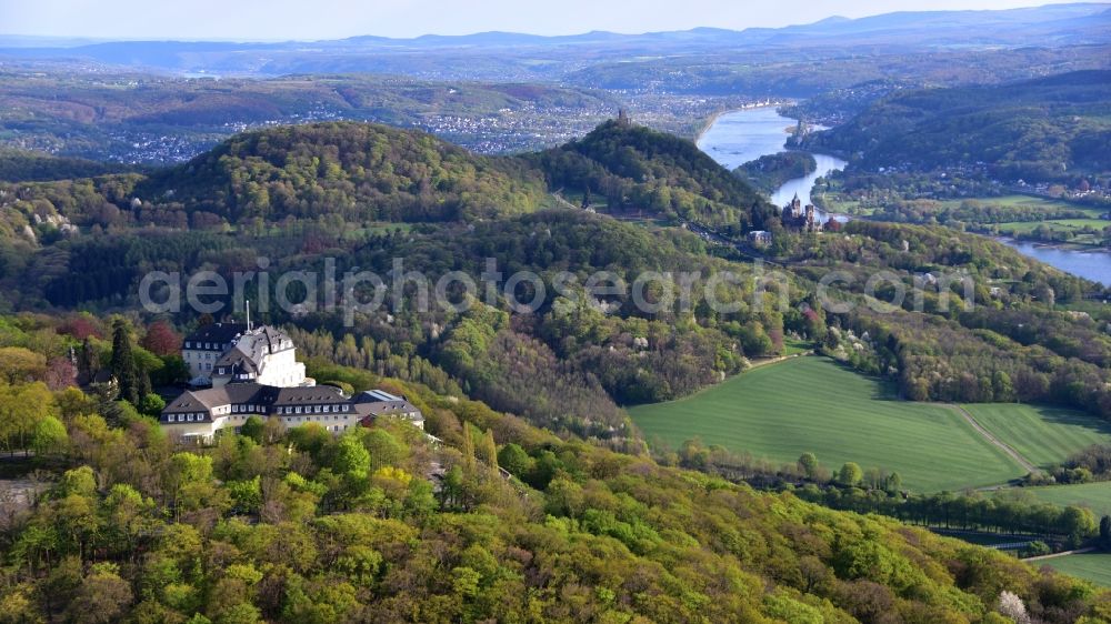 Aerial photograph Königswinter - Complex of the hotel building Steigenberger Grandhotel & Spa Petersberg in Koenigswinter in the state North Rhine-Westphalia, Germany