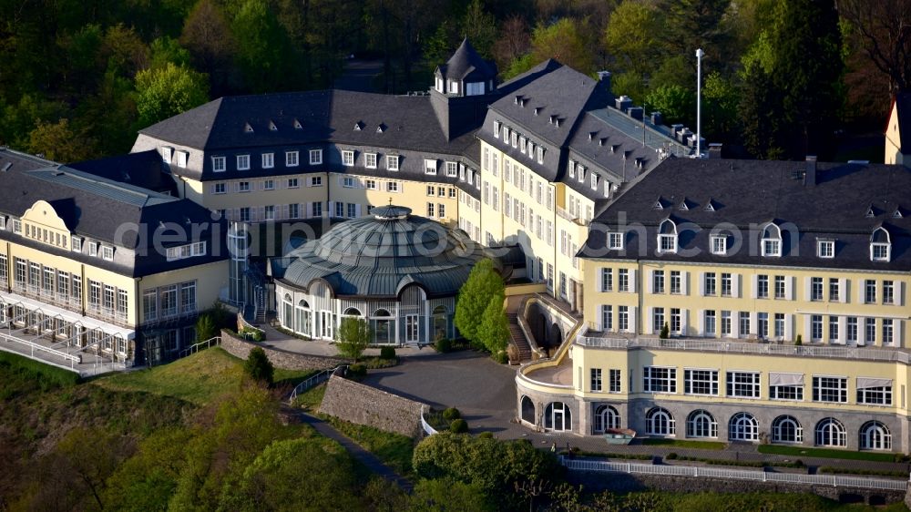 Aerial photograph Königswinter - Complex of the hotel building Steigenberger Grandhotel & Spa Petersberg in Koenigswinter in the state North Rhine-Westphalia, Germany