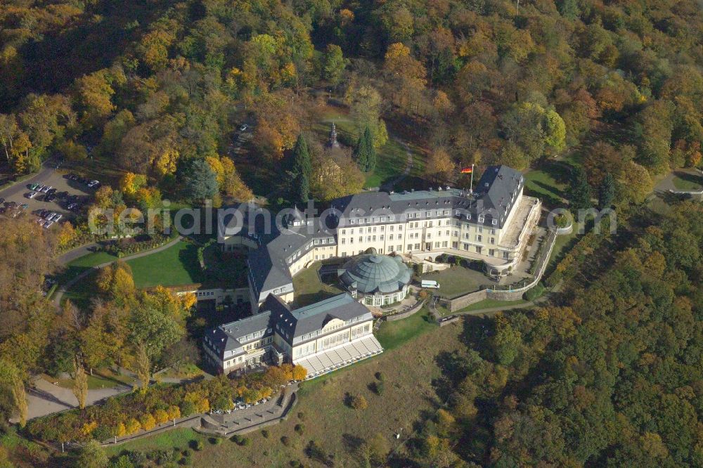 Aerial photograph Königswinter - Complex of the hotel building Steigenberger Grandhotel & Spa Petersberg in Koenigswinter in the state North Rhine-Westphalia, Germany