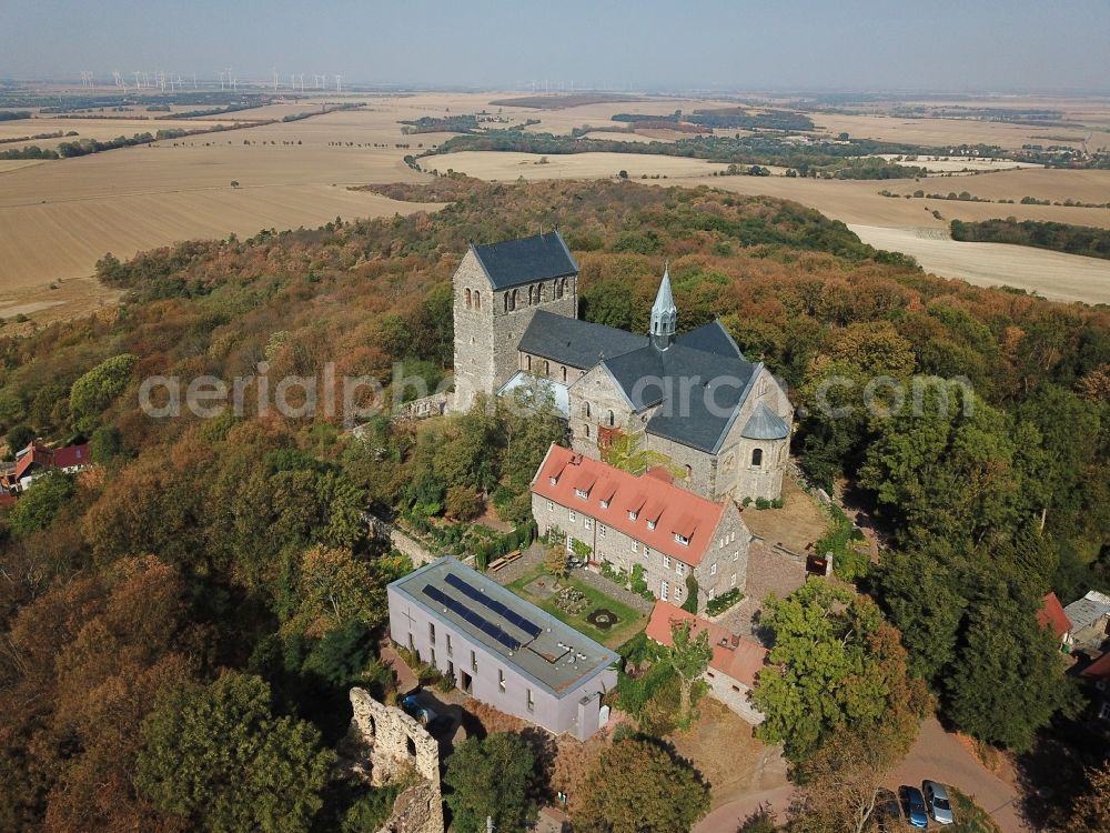 Petersberg from above - Complex of buildings of the monastery Stiftskirche in Petersberg in the state Saxony-Anhalt