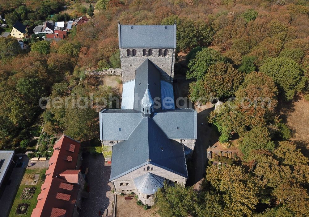 Petersberg from above - Complex of buildings of the monastery Stiftskirche in Petersberg in the state Saxony-Anhalt