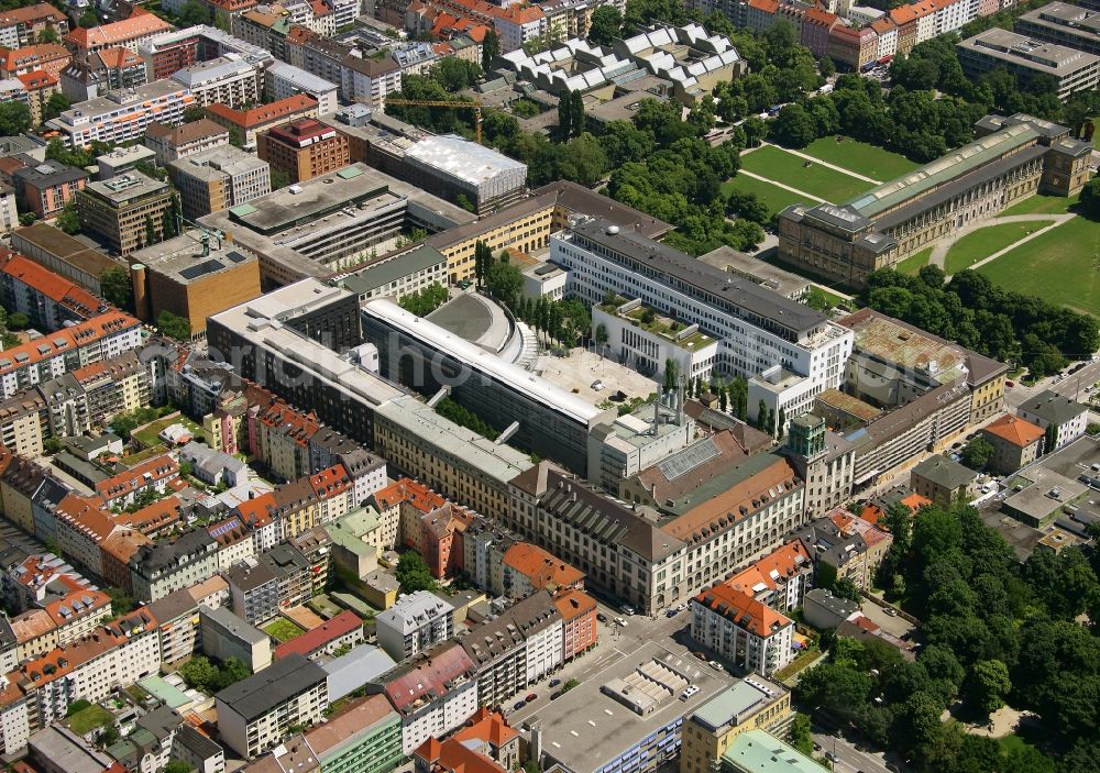 Aerial photograph München - University main area of a??a??the Technical University in the district Maxvorstadt in Munich in the state Bavaria, Germany