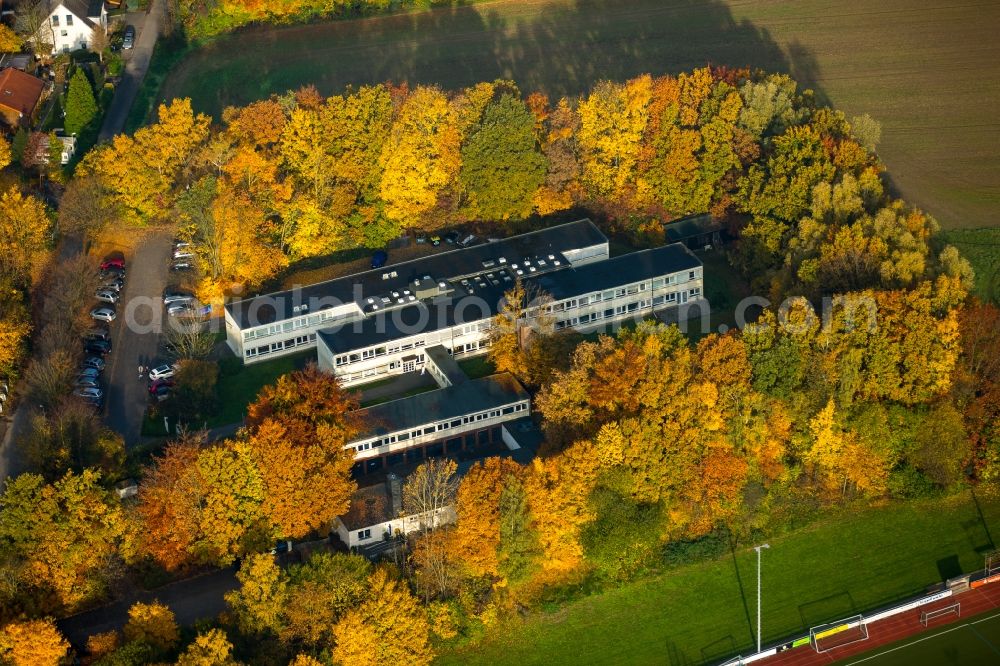 Witten from above - Building complex of the veterinary office and animal medicine park in the West of Witten in the state of North Rhine-Westphalia. The building complex is located next to sports facilities