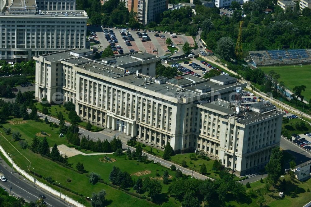 Bukarest from the bird's eye view: Building complex of Defense MAPN in the city center of the capital city of Bucharest in Romania