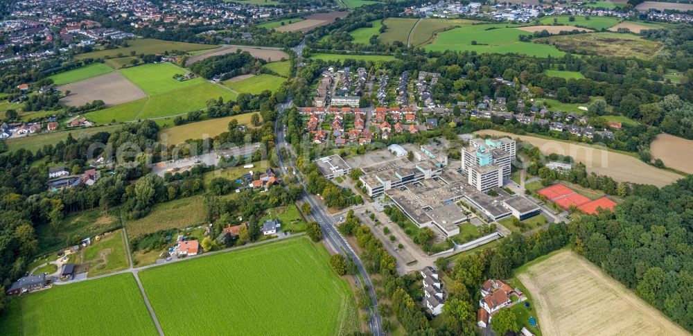 Hamm from above - Building complex of the education and training center Berufsfoerderungswerk Hamm on street Caldenhofer Weg in the district Caldenhof in Hamm at Ruhrgebiet in the state North Rhine-Westphalia, Germany