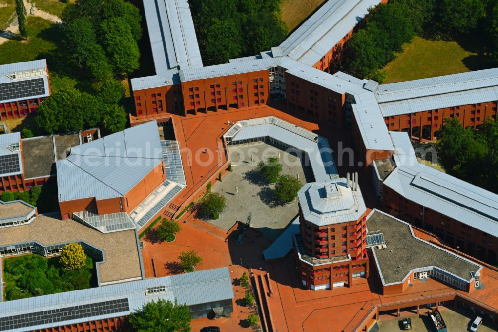 Aerial photograph Münster - Building complex of the further education and training center Education and Science Center of the Federal Finance Administration on Gescherweg Street in the district on street Gescherweg of Gievenbeck in Muenster in the federal state of North Rhine-Westphalia, Germany