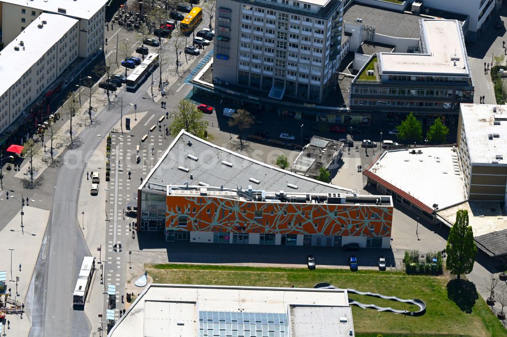 Aerial photograph Wolfsburg - Building complex of the education and training center 42 Wolfsburg on street Porschestrasse in Wolfsburg in the state Lower Saxony, Germany