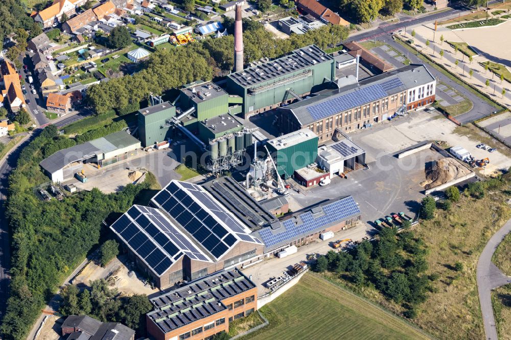 Aerial image Schaufenberg - Building complex and factory premises for heat, energy and process technology of WEP Waerme-, Energie- und Prozesstechnik GmbH on Sophiastrasse in Hueckelhoven-Schaufenberg in the federal state of North Rhine-Westphalia, Germany