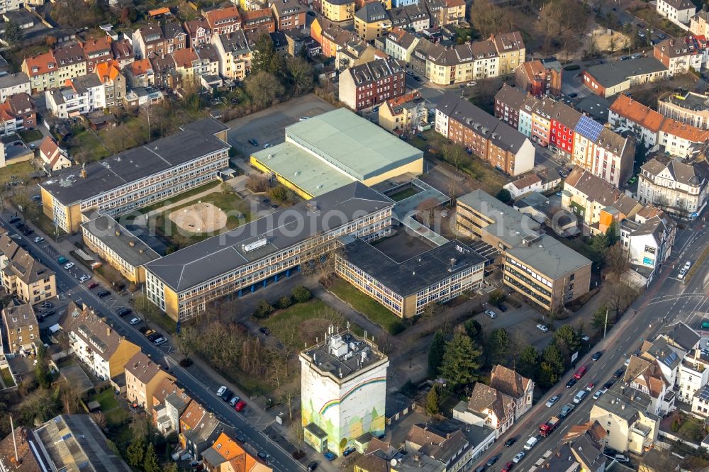 Aerial image Hamm - Building complex of the Vocational School Friedrich-List-Berufskolleg and Eduard-Spranger-Berufskolleg on Vorheider Weg in Hamm in the state North Rhine-Westphalia