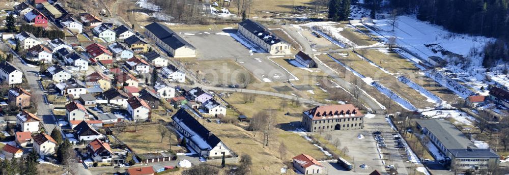 Aerial photograph Flossenbürg - Blick auf die Gedenkstätte des Konzentrationslager Flossenbürg ( KZ Flossenbürg) im Oberpfälzer Wald. In der Mitte der Freiflächen, auf denen einst die Häftlingsbaracken standen, befindet sich das Gebäude der Kommandantur am Eingang zur KZ-Gedenkstätte Flossenbürg. View the memorial of the concentration camp Flossenburg (Flossenbürg) in the Upper Palatinate Forest.