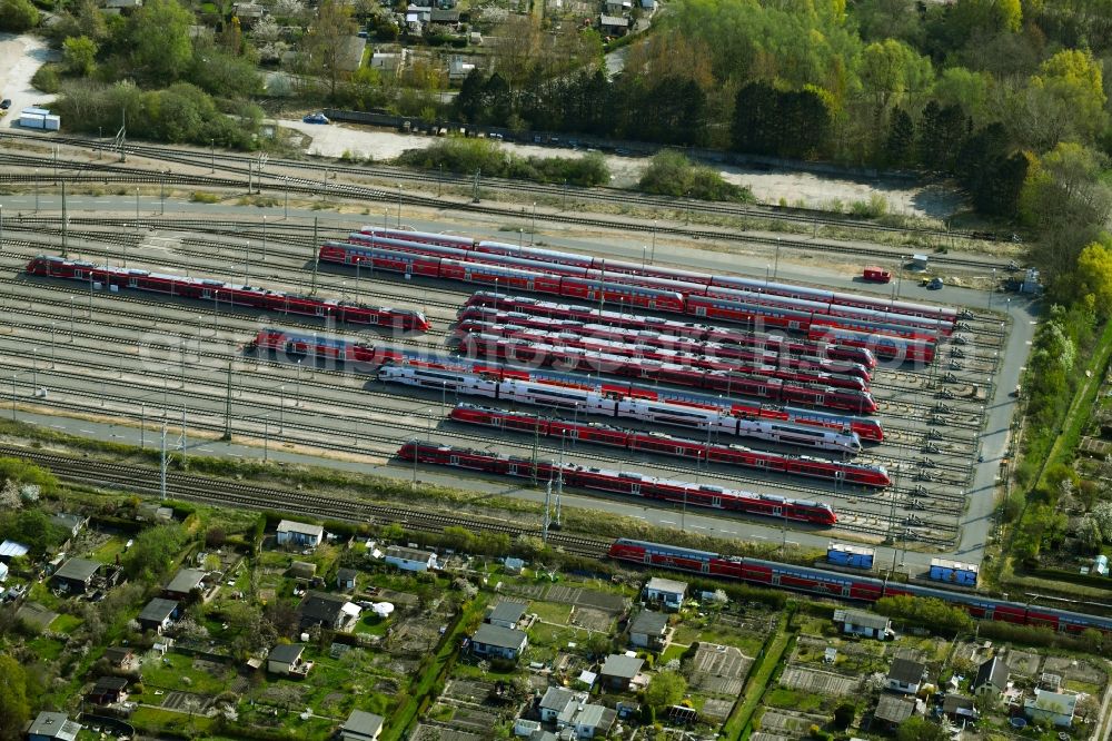 Aerial photograph Rostock - S-Bahn railway station and sidings of Deutschen Bahn in Rostock in the state Mecklenburg - Western Pomerania, Germany