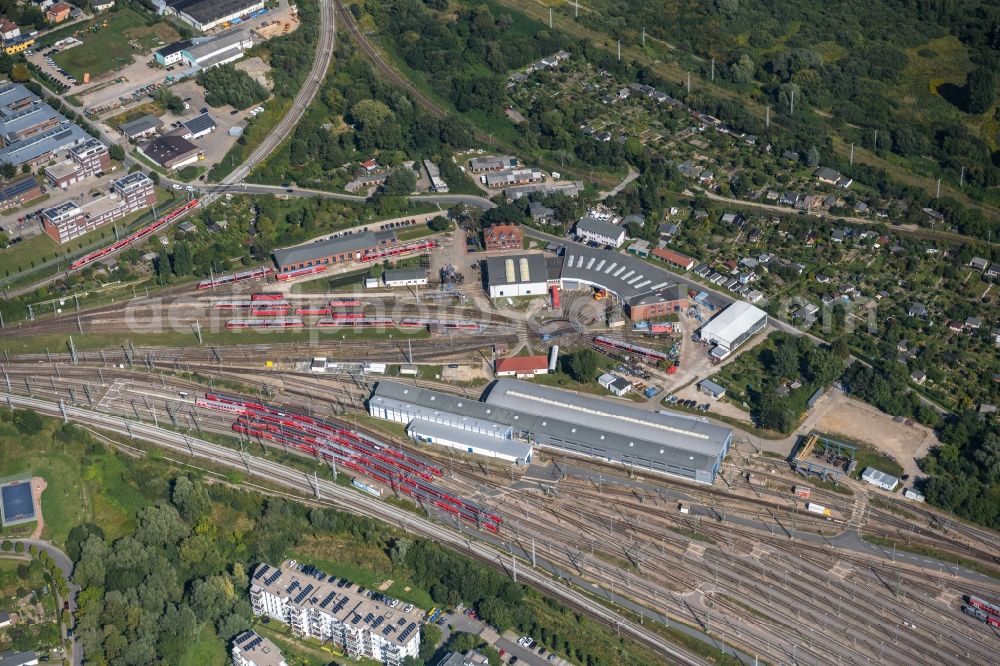 Aerial image Rostock - S-Bahn railway station and sidings of Deutschen Bahn in Rostock in the state Mecklenburg - Western Pomerania, Germany