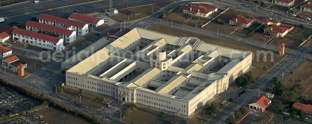 Port Elizabeth from above - Blick auf das Gefängniss JVA - St Albans prison in Port Elizabeth in Südafrika / South Africa.