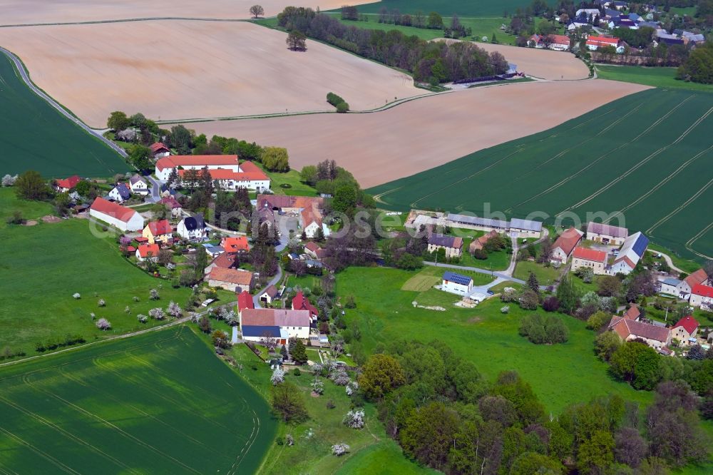 Canitz-Christina from the bird's eye view: Homestead of a farm on Canitz-Christina Strasse in Canitz-Christina in the state Saxony, Germany