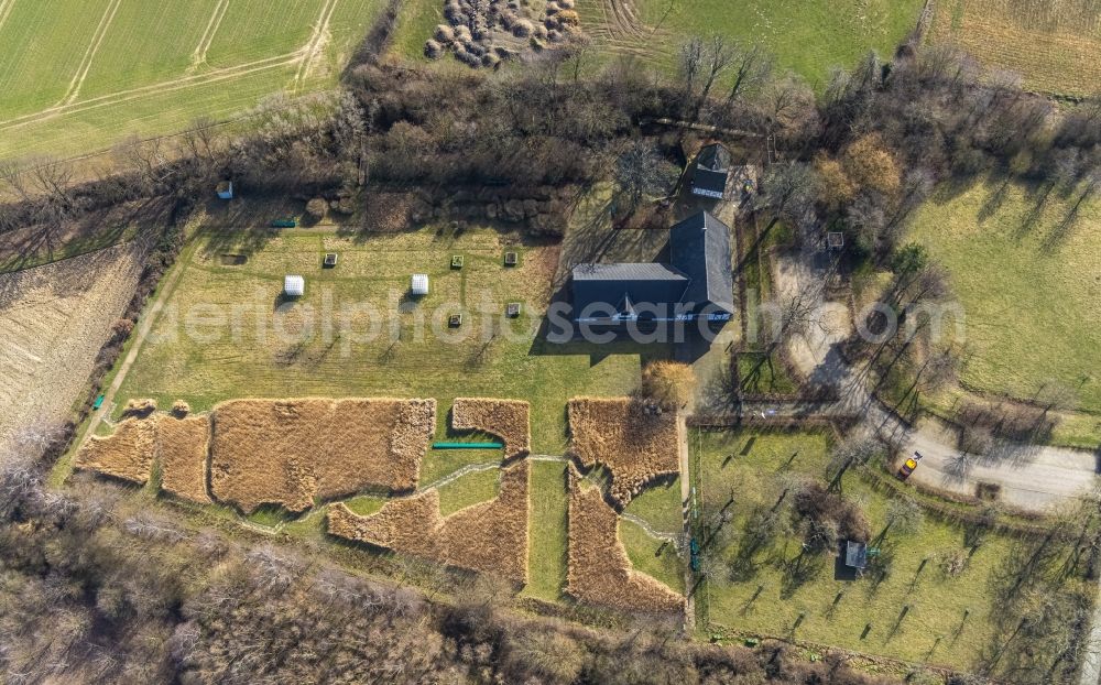 Holzwickede from above - Homestead of a farm of Emscherquellhof on Quellenstrasse in the district Aplerbeck in Holzwickede at Ruhrgebiet in the state North Rhine-Westphalia, Germany