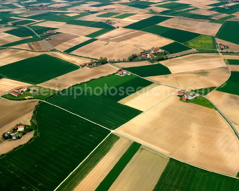 Hierlbach from the bird's eye view: Homestead and farm outbuildings on the edge of agricultural fields in Hierlbach in the state Bavaria, Germany