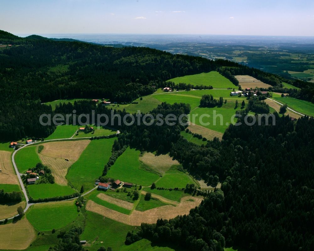 Aerial image Kriseszell - Homestead and farm outbuildings on the edge of agricultural fields in Kriseszell in the state Bavaria, Germany