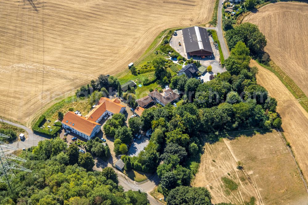 Witten from above - Homestead and farm outbuildings on the edge of agricultural fields on street Papenholz in the district Espey in Witten at Ruhrgebiet in the state North Rhine-Westphalia, Germany