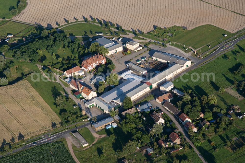 Aerial image Beetzseeheide - Homestead of a farm Vielfruchthof Domstiftsgut Moetzow in Beetzseeheide in the state Brandenburg with fields, Germany