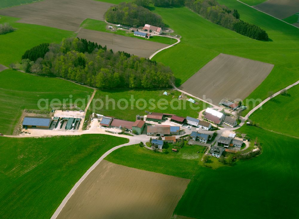 Westerheim from above - Homestead and farm outbuildings on the edge of agricultural fields in Westerheim in the state Baden-Wuerttemberg, Germany