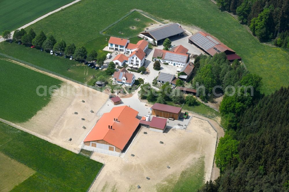 Aerial photograph Hilgertshausen-Tandern - Ferlhof farm in Hilgertshausen-Tandern in the federal state of Bavaria, Germany