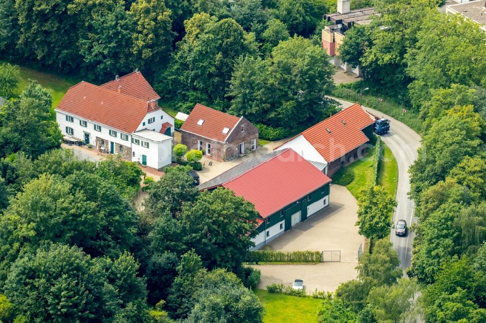 Heiligenhaus from the bird's eye view: Homestead farm Hof Sankt Georg in Heiligenhaus in North Rhine-Westphalia