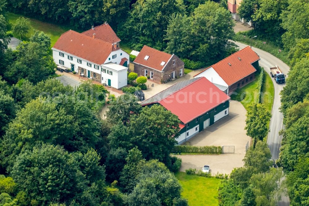 Aerial photograph Heiligenhaus - Homestead farm Hof Sankt Georg in Heiligenhaus in North Rhine-Westphalia