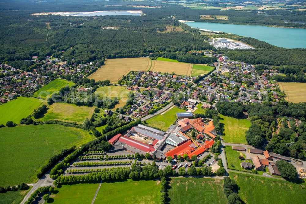 Haltern am See from the bird's eye view: Homestead farm Prickingshof in Haltern am See in the state of North Rhine-Westphalia