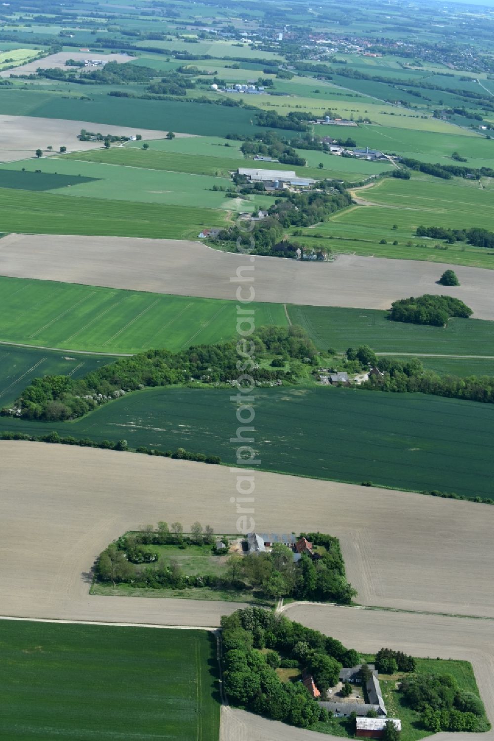 Aerial photograph Aakirkeby - Farm on the edge of cultivated fields in Aakirkeby Bornholm Island in Region Hovedstaden, Denmark