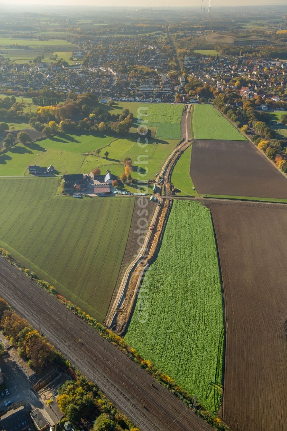 Hamm from above - Farm on the edge of cultivated fields in Hamm in the state North Rhine-Westphalia