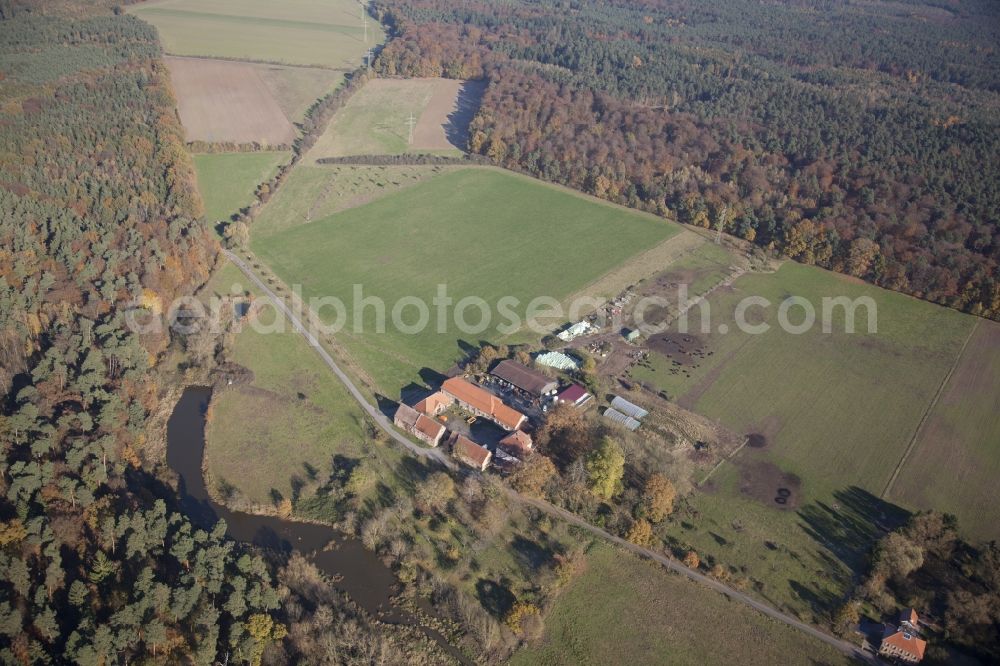 Heusenstamm from the bird's eye view: Farm on the edge of cultivated fields in the district Rembruecken in Heusenstamm in the state Hesse, Hofgut Patershausen