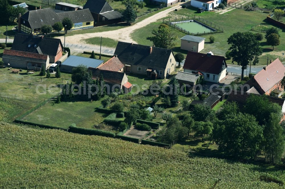 Aerial photograph Parmen Nordwestuckermark - Farm on the edge of cultivated fields in Parmen - Nordwestuckermark in the state Brandenburg