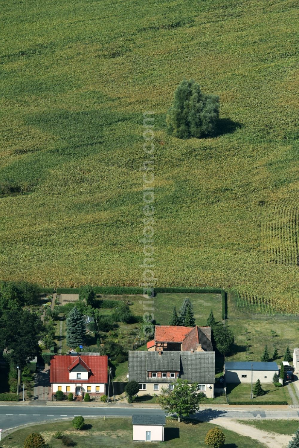 Aerial image Parmen Nordwestuckermark - Farm on the edge of cultivated fields in Parmen - Nordwestuckermark in the state Brandenburg