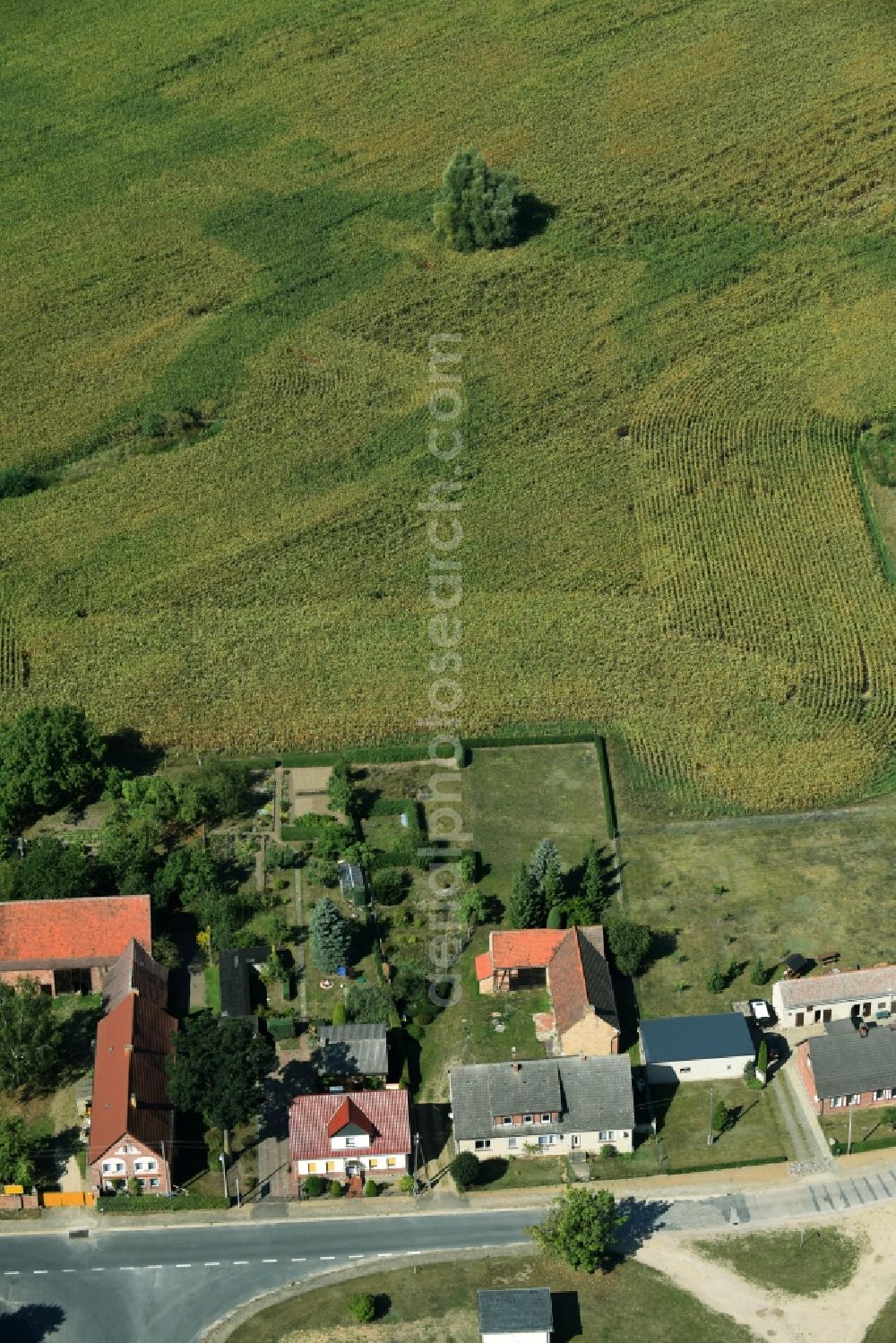 Aerial image Parmen Nordwestuckermark - Farm on the edge of cultivated fields in Parmen - Nordwestuckermark in the state Brandenburg