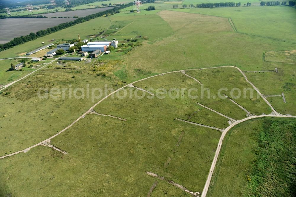 Nauen from above - Farm on the edge of cultivated fields in Teufelshof in the state Brandenburg