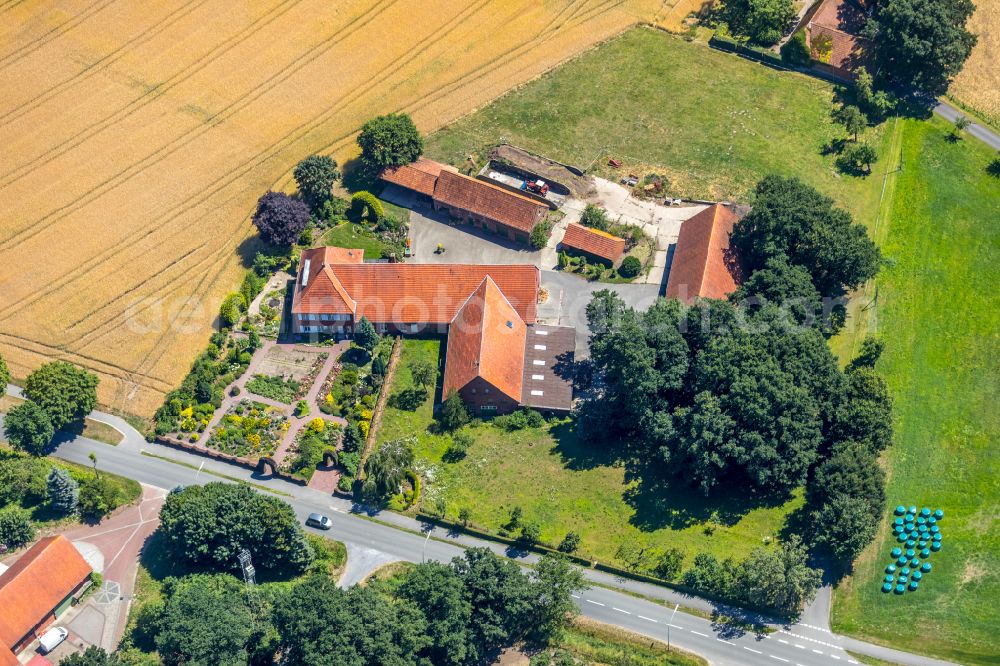 Aerial image Beelen - Homestead of a farm on Westring in Beelen in the state North Rhine-Westphalia, Germany