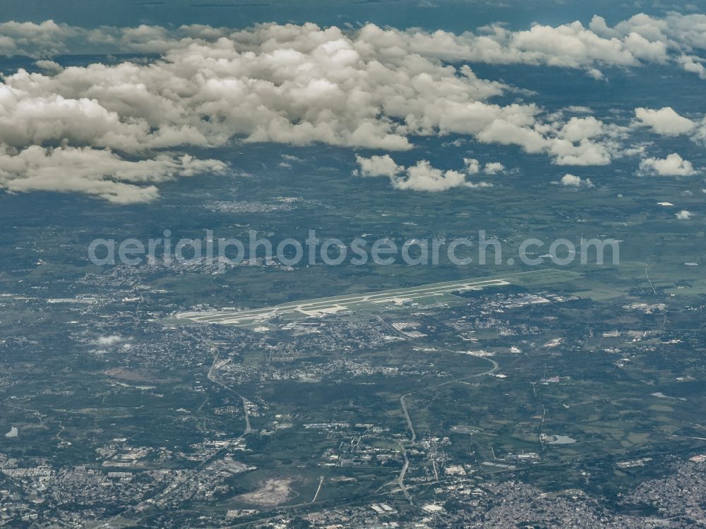 Aerial photograph La Habana - Runway with hangar taxiways and terminals on the grounds of the airport Aeropuerto Internacional Jose Marti on street Jose Marti in La Habana in Havanna, Cuba