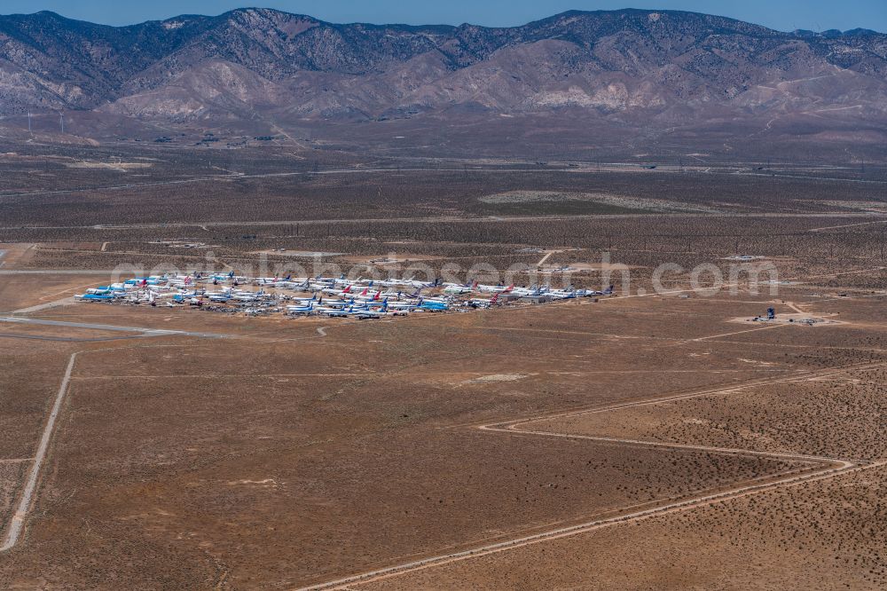 Aerial image Mojave - Runway with hangar taxiways and terminals on the grounds of the airport Mojave Air & Space Port on street Sabovich Street in Mojave in California, United States of America