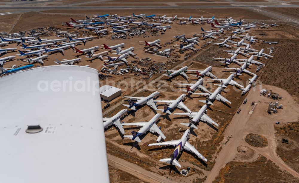 Aerial image Mojave - Runway with hangar taxiways and terminals on the grounds of the airport Mojave Air & Space Port on street Sabovich Street in Mojave in California, United States of America