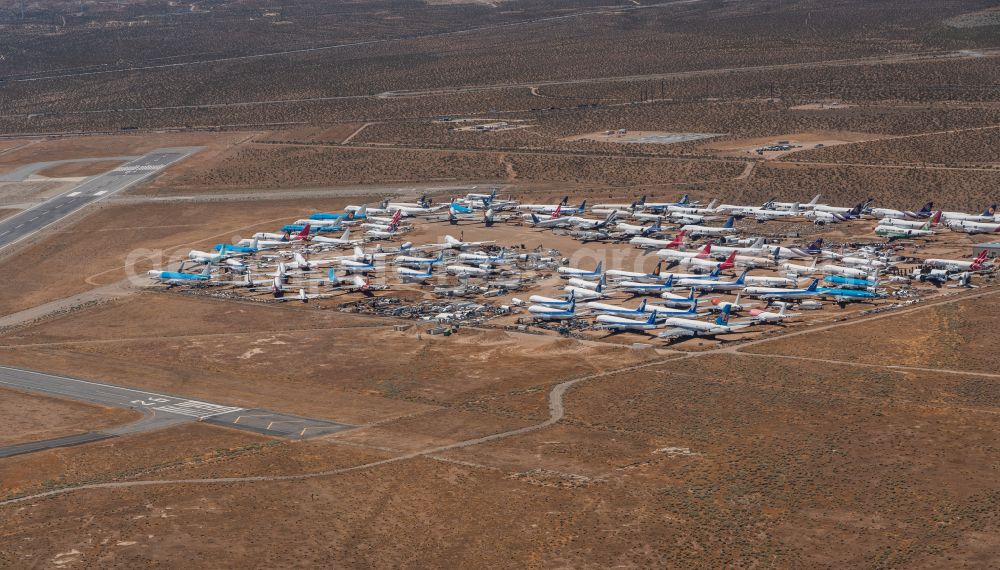 Aerial image Mojave - Runway with hangar taxiways and terminals on the grounds of the airport Mojave Air & Space Port on street Sabovich Street in Mojave in California, United States of America