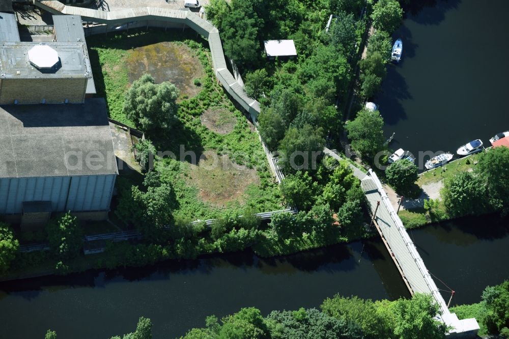 Aerial image Berlin - Site of the substation for voltage conversion and electrical power supply Steglitz an der Birkbuschstrasse in Berlin