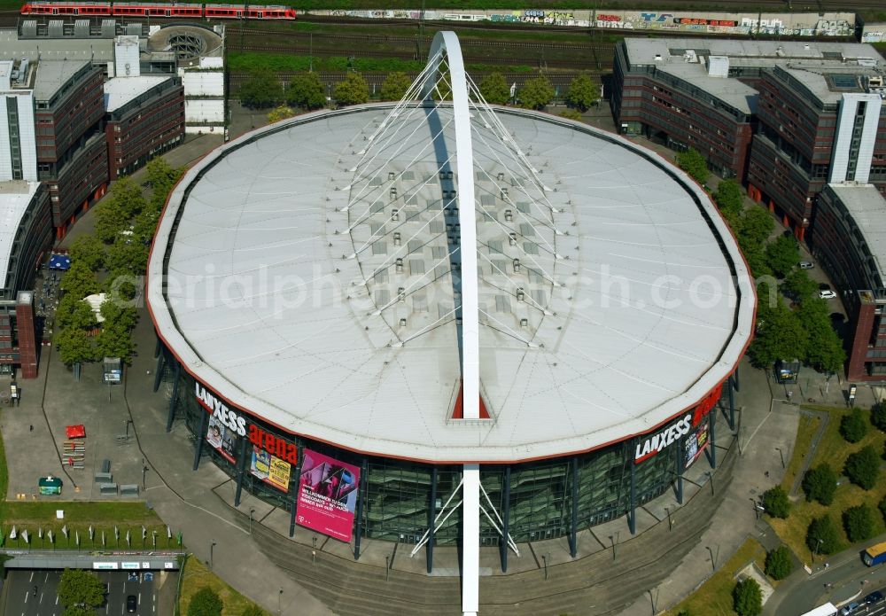 Aerial image Köln - Event and music-concert grounds of the Arena Lanxess Arena on Willy-Brandt-Platz in Cologne in the state North Rhine-Westphalia, Germany