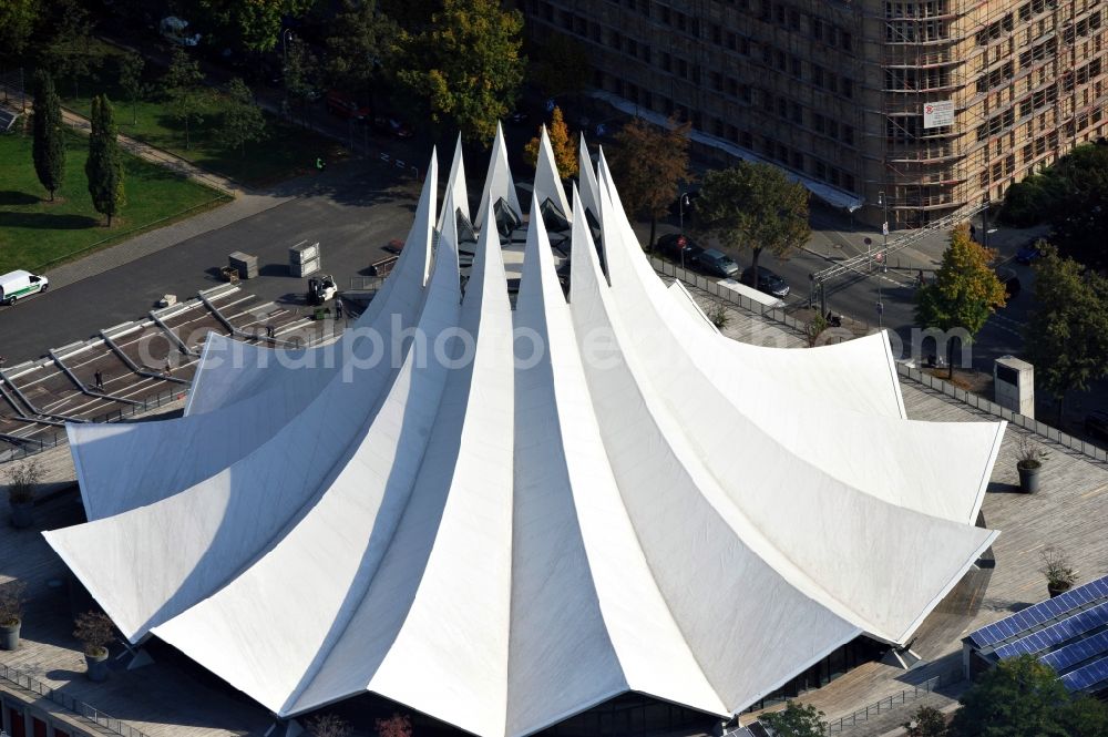 Aerial image Berlin - Event and music-concert grounds of the Arena Tempodrom on Moeckernstrasse in the district Kreuzberg in Berlin, Germany