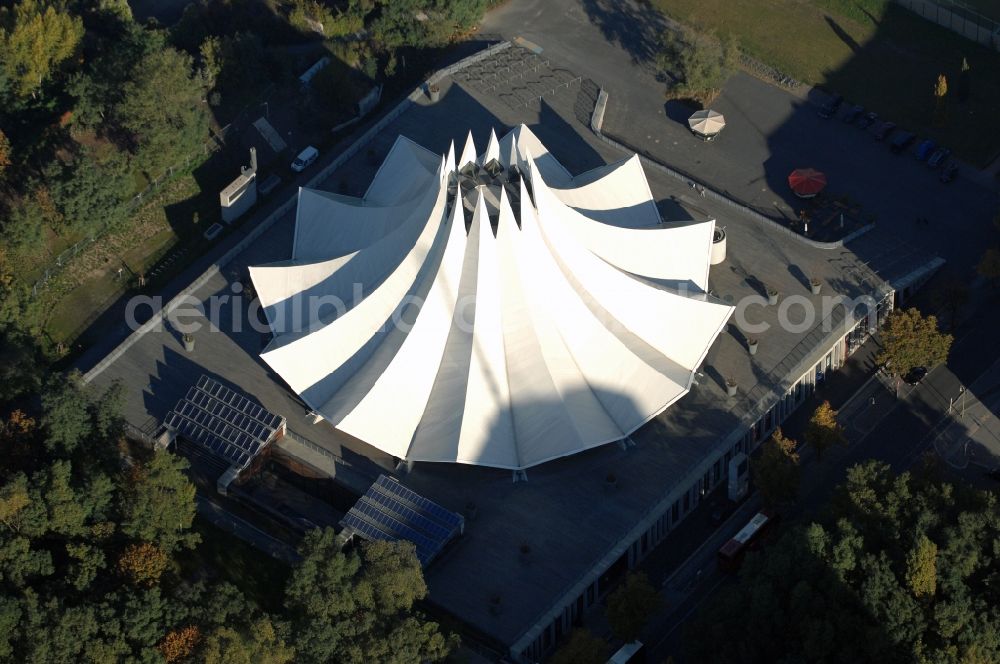 Berlin from above - Event and music-concert grounds of the Arena Tempodrom on Moeckernstrasse in the district Kreuzberg in Berlin, Germany