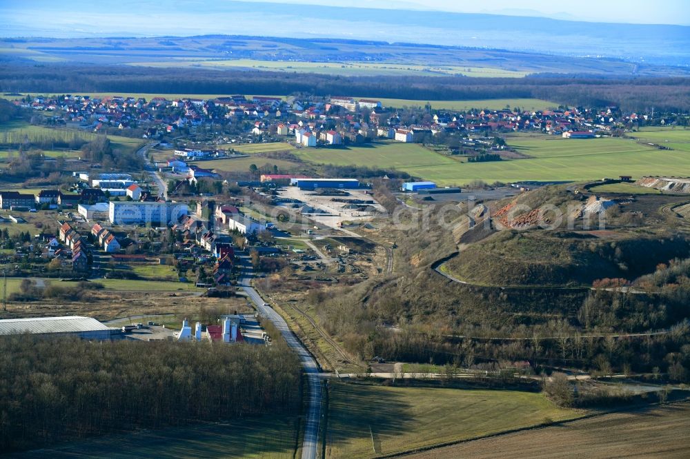 Menteroda from the bird's eye view: Site of heaped landfill in the district Urbach in Menteroda in the state Thuringia, Germany