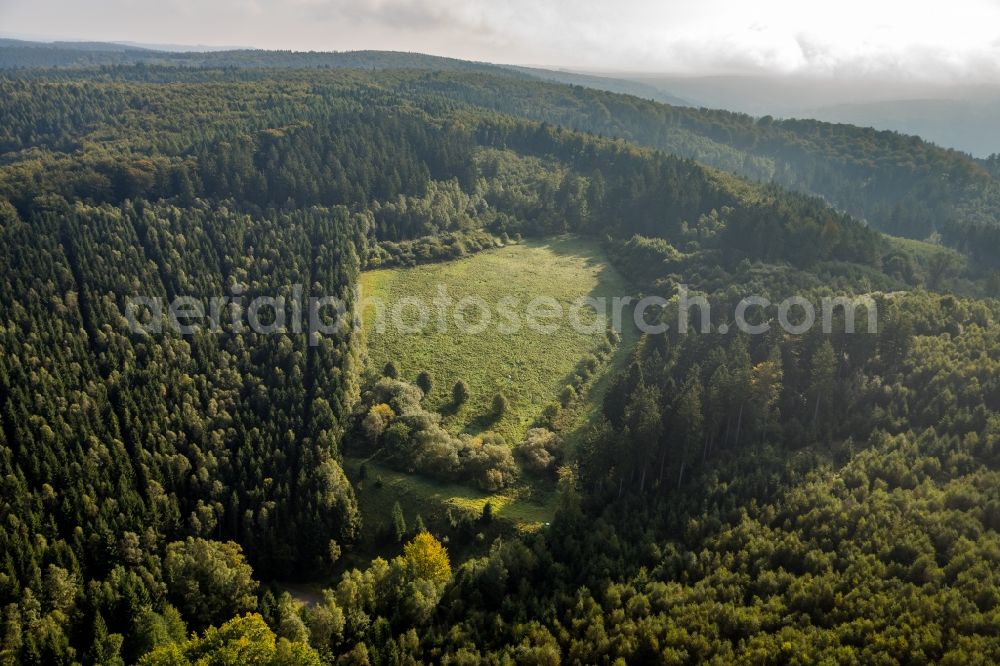 Aerial image Meschede - Site of heaped landfill of stillgelegten Deponie Lattenberg in Meschede in the state North Rhine-Westphalia, Germany