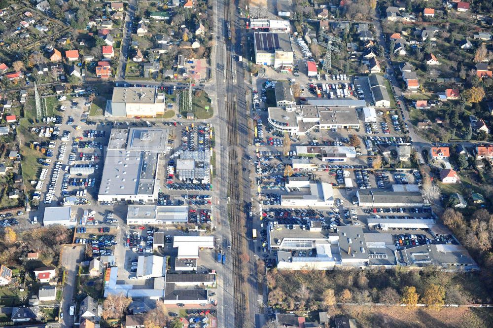 Aerial image Berlin - Blick auf das Gelände des Autohauses Möbus mit den geplanten Erweiterungsflächen an der Hansastraße 202 in 13088 Berlin -Hohenschönhausen. Area of the car-house on the Hansa Strasse 202 13088 Berlin - Hohenschönhausen.