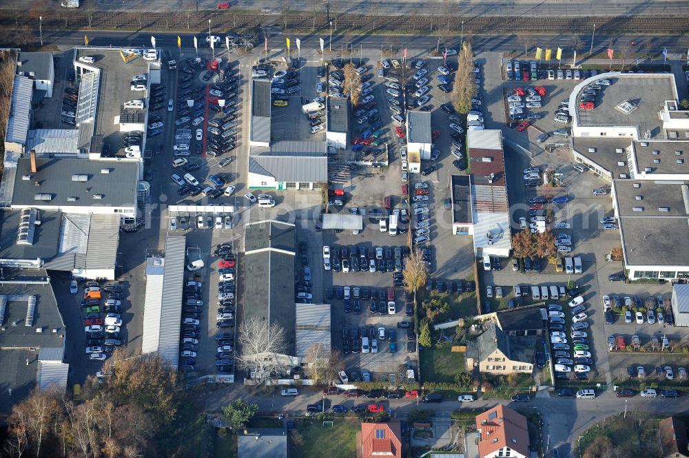 Aerial photograph Berlin - Blick auf das Gelände des Autohauses Möbus mit den geplanten Erweiterungsflächen an der Hansastrasse 202 in 13088 Berlin -Hohenschönhausen. Area of the car-house on the Hansa Strasse 202 13088 Berlin - Hohenschönhausen.