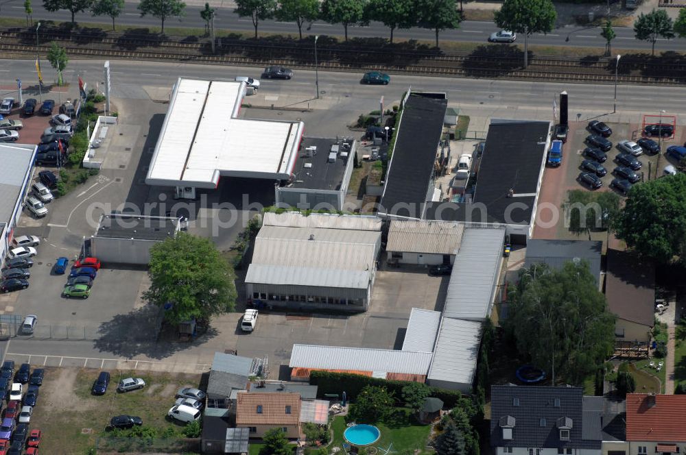 Berlin from the bird's eye view: Blick auf das Gelände des Autohauses Möbus an der Hansastrasse 202 in 13088 Berlin - Hohenschönhausen.