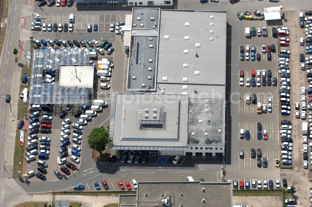 Aerial photograph Berlin - Blick auf das Gelände des Autohauses Möbus an der Hansastrasse 202 in 13088 Berlin - Hohenschönhausen.